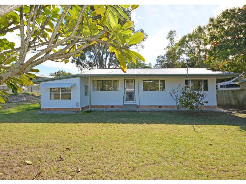 218 Cypress Street, Urangan QLD 4655