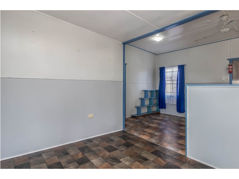 444 Esplanade, Torquay QLD 4655