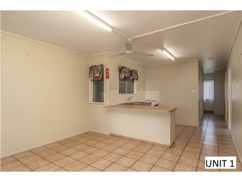 443 Esplanade, Torquay QLD 4655