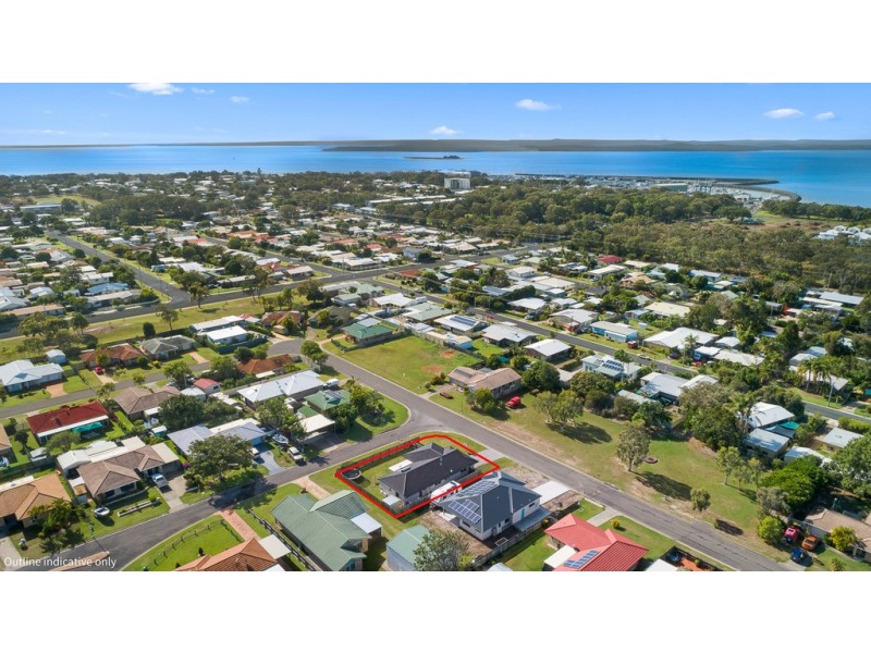 21 Merlin Drive, Urangan QLD 4655