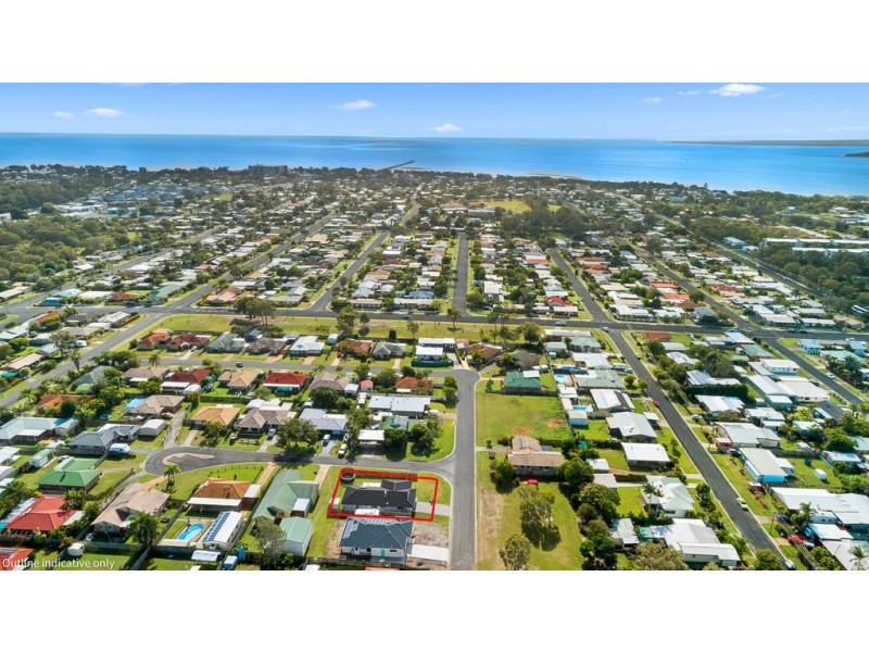 21 Merlin Drive, Urangan QLD 4655