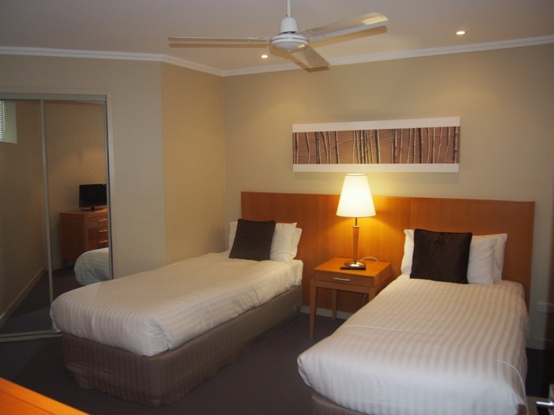 205/569 Charlton Esplanade, Urangan QLD 4655