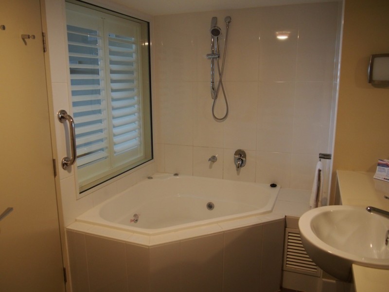 205/569 Charlton Esplanade, Urangan QLD 4655