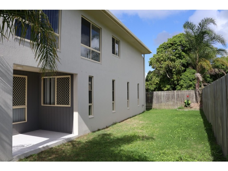 3/53 Beach Road, Pialba QLD 4655