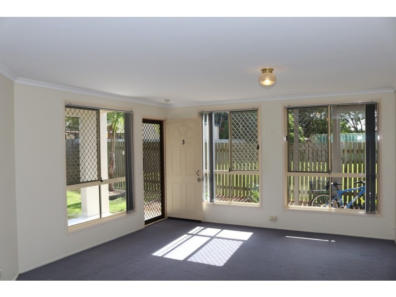 3/53 Beach Road, Pialba QLD 4655