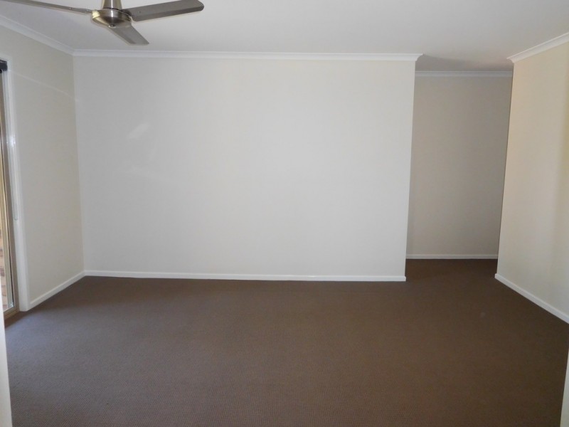 7 Brolga Court, Eli Waters QLD 4655