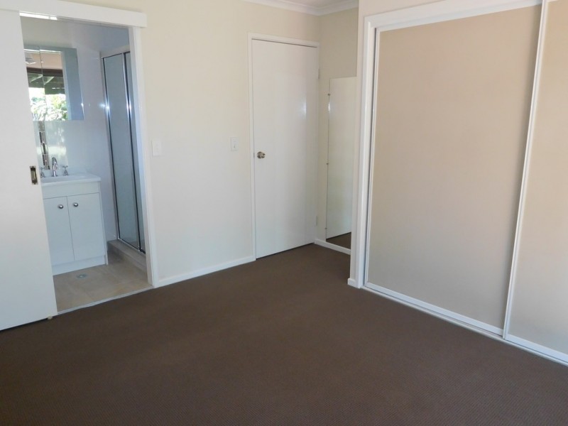 7 Brolga Court, Eli Waters QLD 4655