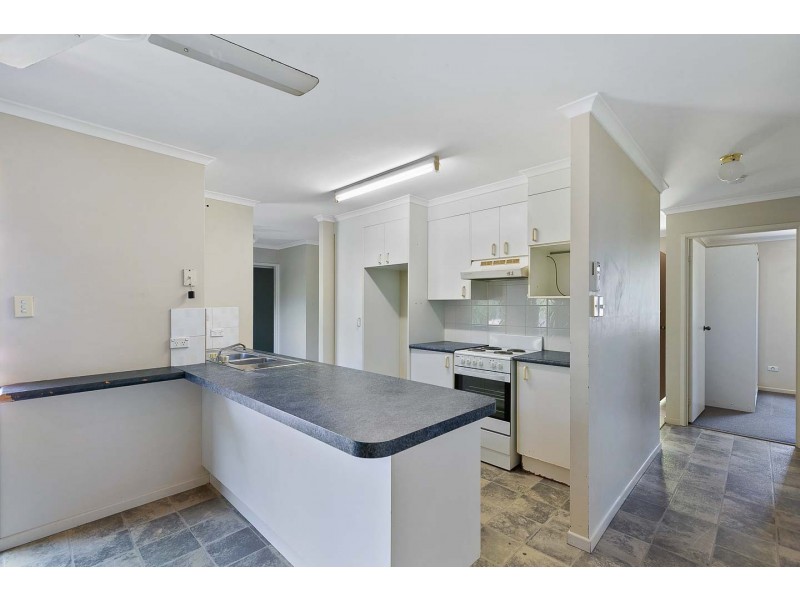 28 Petrel Avenue, River Heads QLD 4655