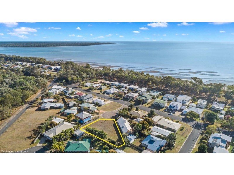 6 Cottrell Court, Burrum Heads QLD 4659