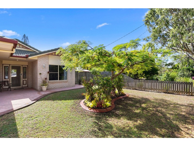 25 Corser Street, Point Vernon QLD 4655