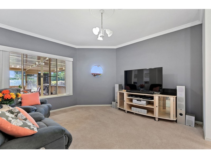 25 Corser Street, Point Vernon QLD 4655