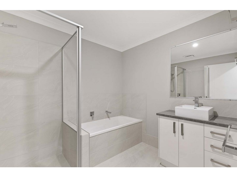 Unit 1, 6 Howard Street, Burrum Heads QLD 4659