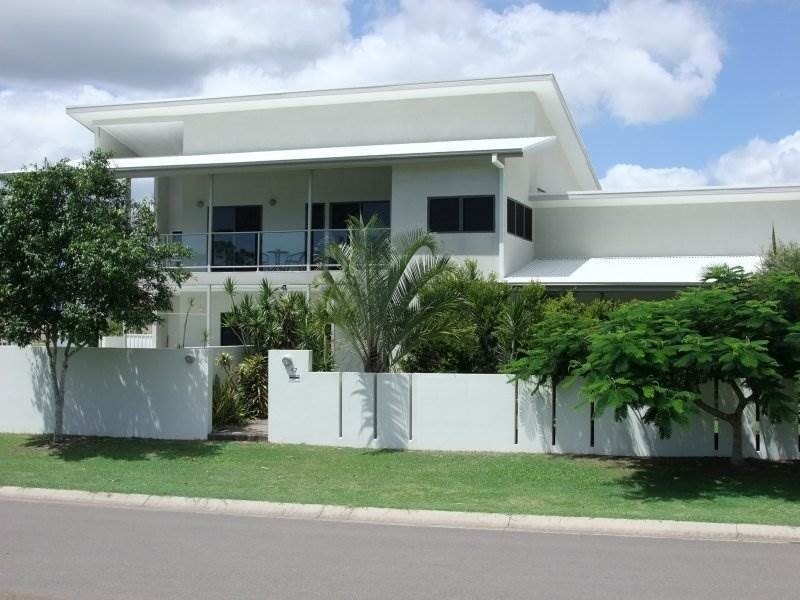 112 Riverview Drive, Burrum Heads QLD 4659