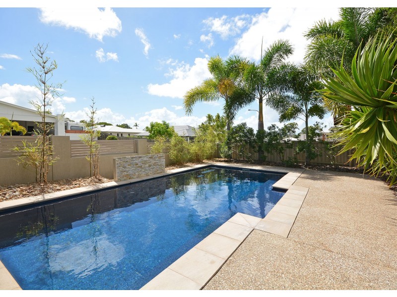 9 Seahaven Circuit, Pialba QLD 4655