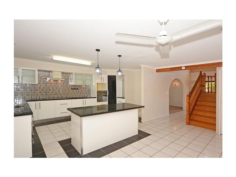 131 Burrum Street, Burrum Heads QLD 4659