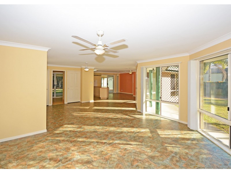 9 Foxwood Court, Dundowran Beach QLD 4655