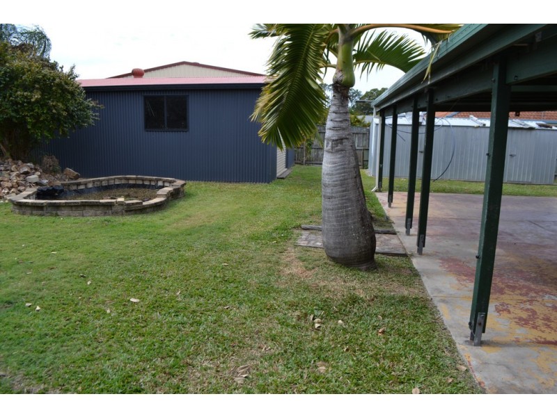 24 Deloraine Avenue, Urangan QLD 4655