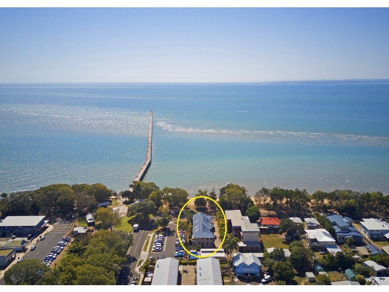 2/580 Esplanade, Urangan QLD 4655
