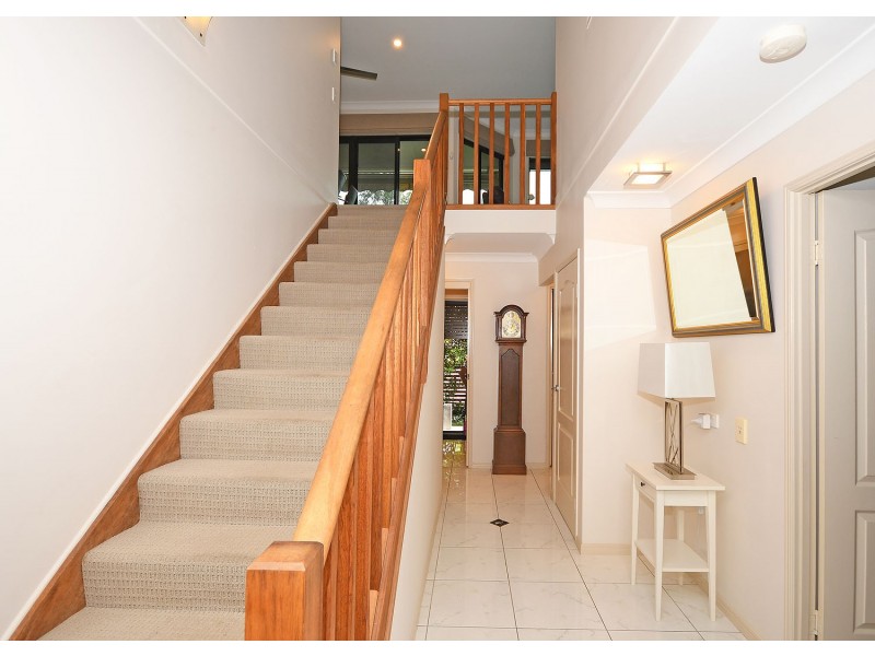 2/580 Esplanade, Urangan QLD 4655