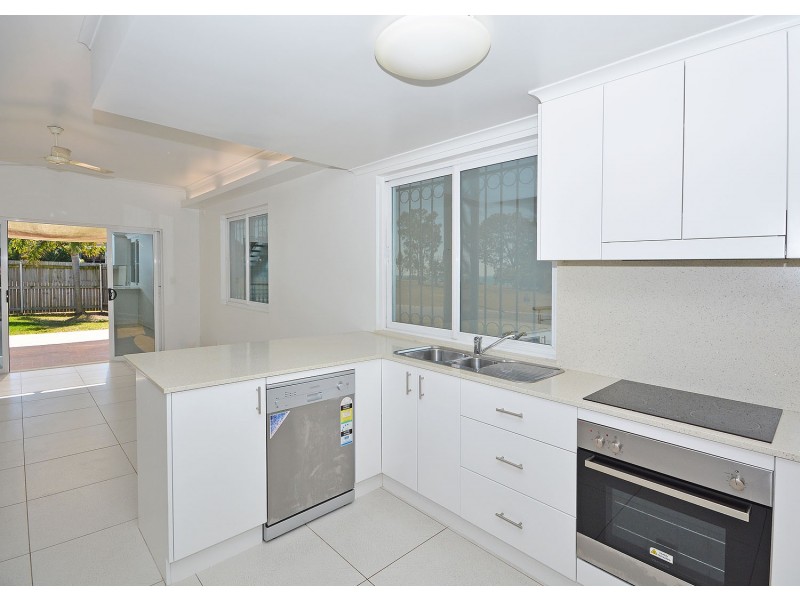 Unit 1, 13-19 Hythe St, Pialba QLD 4655