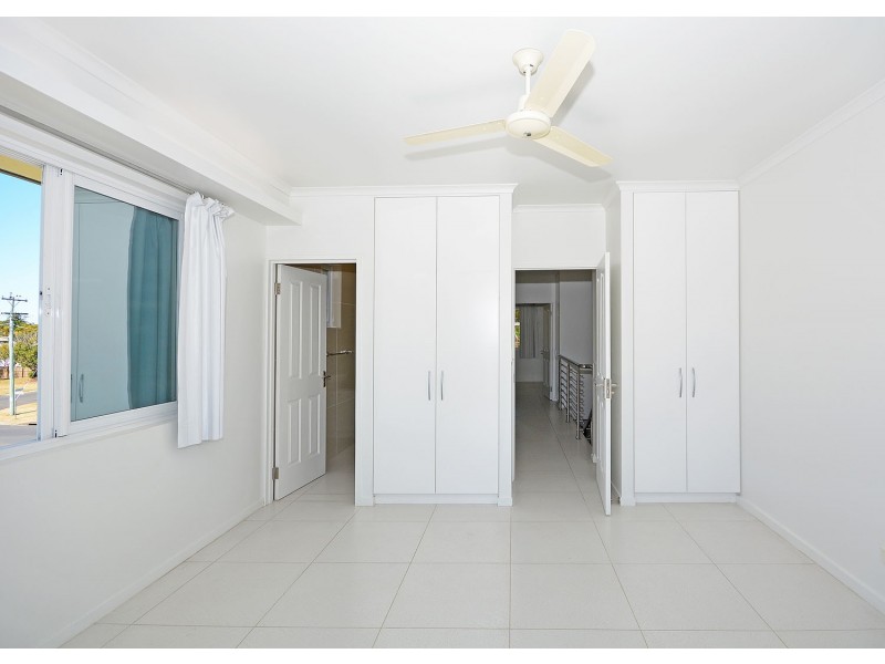 Unit 1, 13-19 Hythe St, Pialba QLD 4655