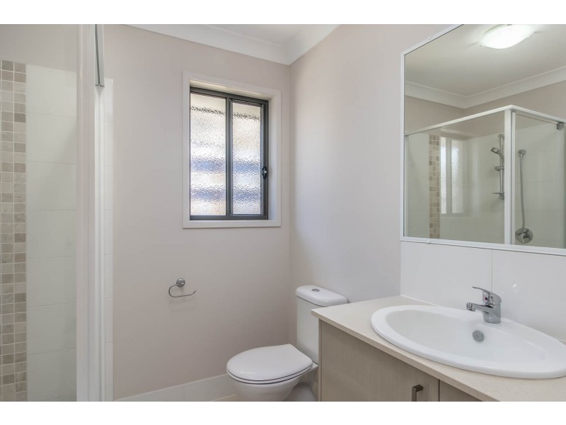 29 Bayridge Heights Drive, Nikenbah QLD 4655