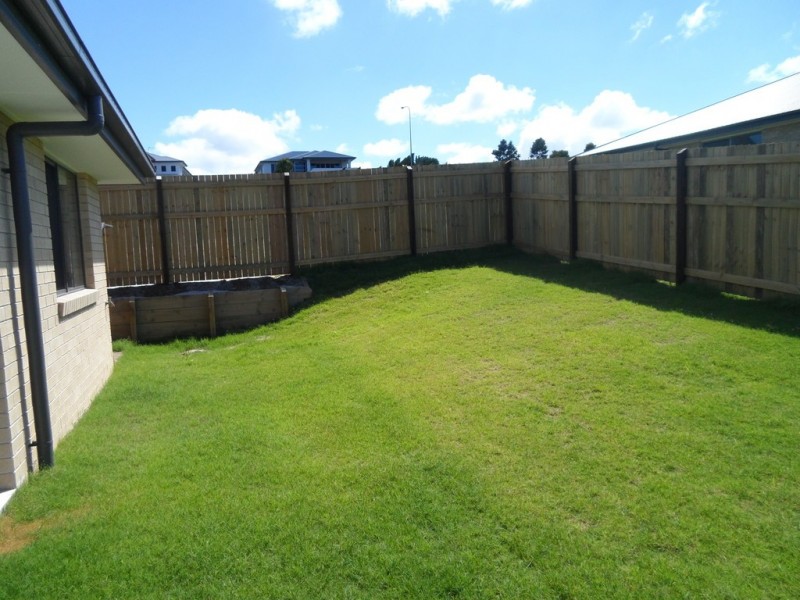 29 Bayridge Heights Drive, Nikenbah QLD 4655
