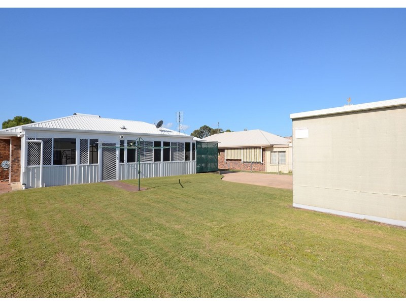 36 Aimee Drive, Urangan QLD 4655