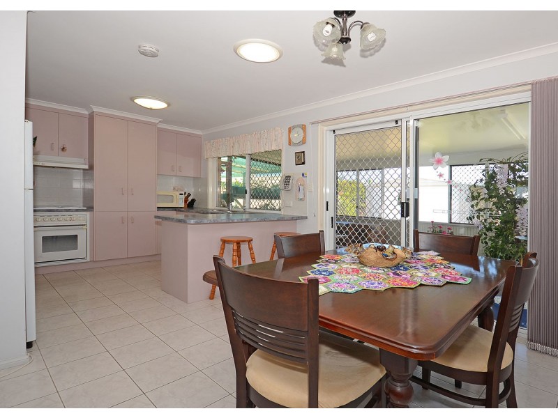 36 Aimee Drive, Urangan QLD 4655