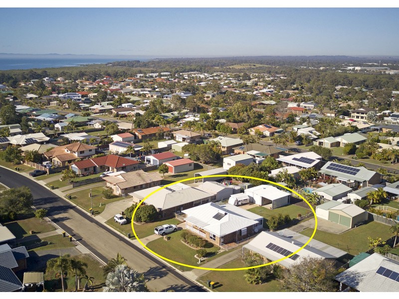 36 Aimee Drive, Urangan QLD 4655