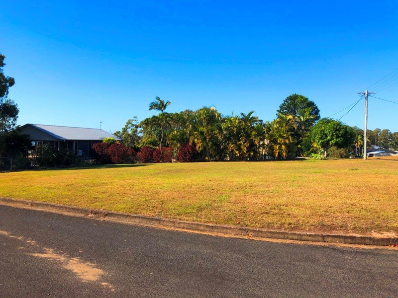 42 Turnstone Boulevard, River Heads QLD 4655