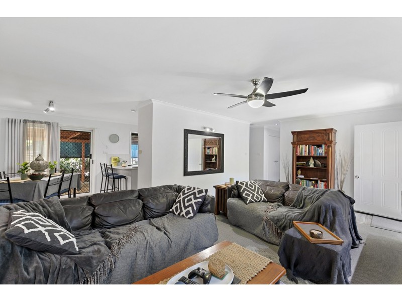 273 Boat Harbour Drive, Scarness QLD 4655