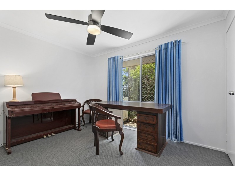 273 Boat Harbour Drive, Scarness QLD 4655