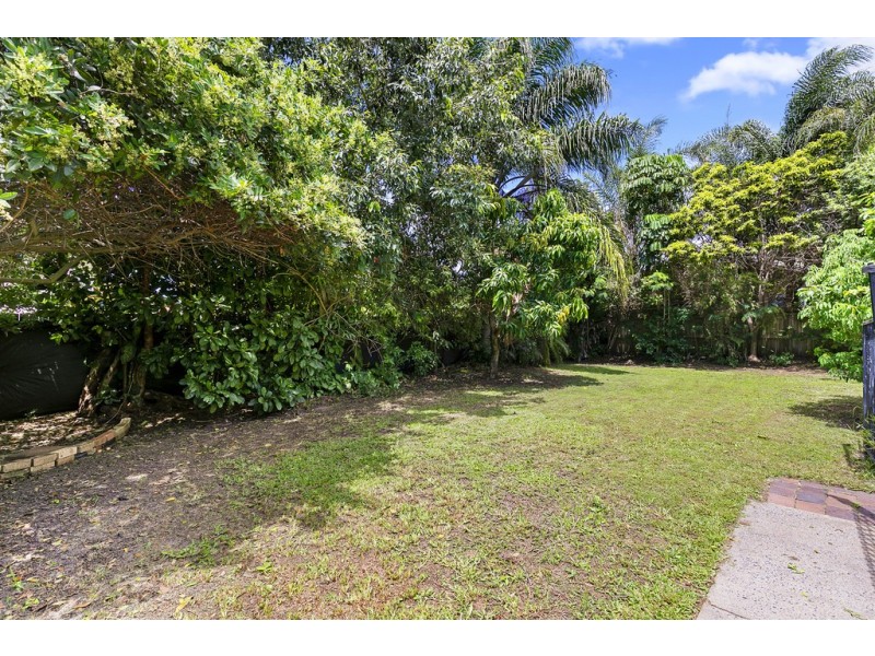 273 Boat Harbour Drive, Scarness QLD 4655