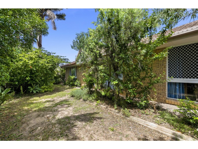 273 Boat Harbour Drive, Scarness QLD 4655