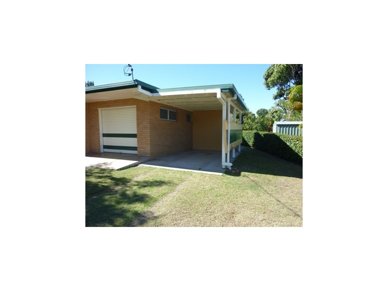 14 ROBERT STREET, Torquay QLD 4655
