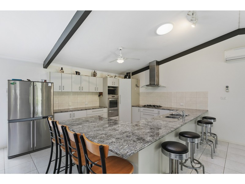 2 Caroline Court, Burrum River QLD 4659