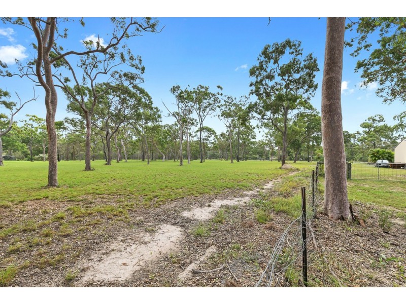 2 Caroline Court, Burrum River QLD 4659