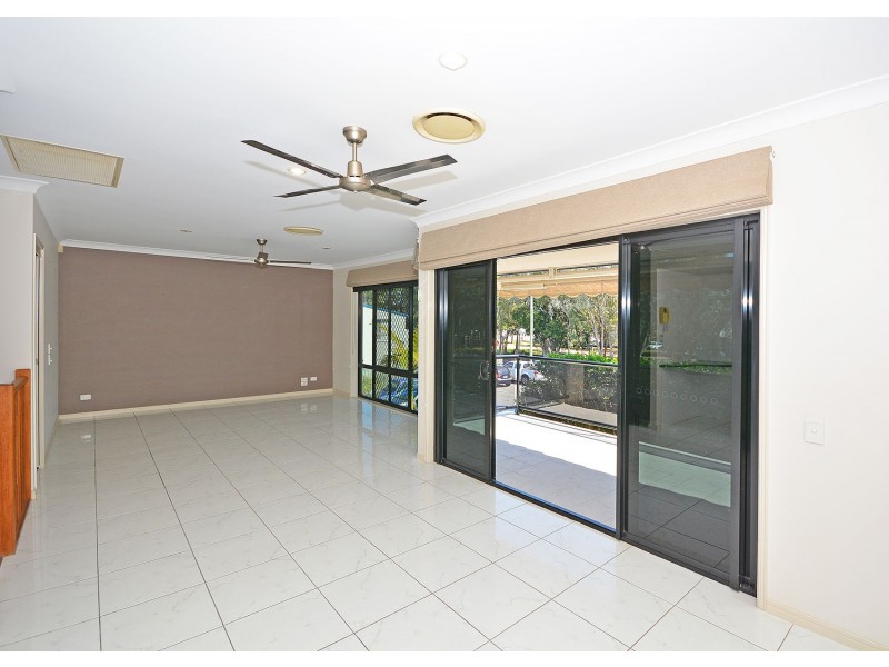 3/580 Esplanade, Urangan QLD 4655