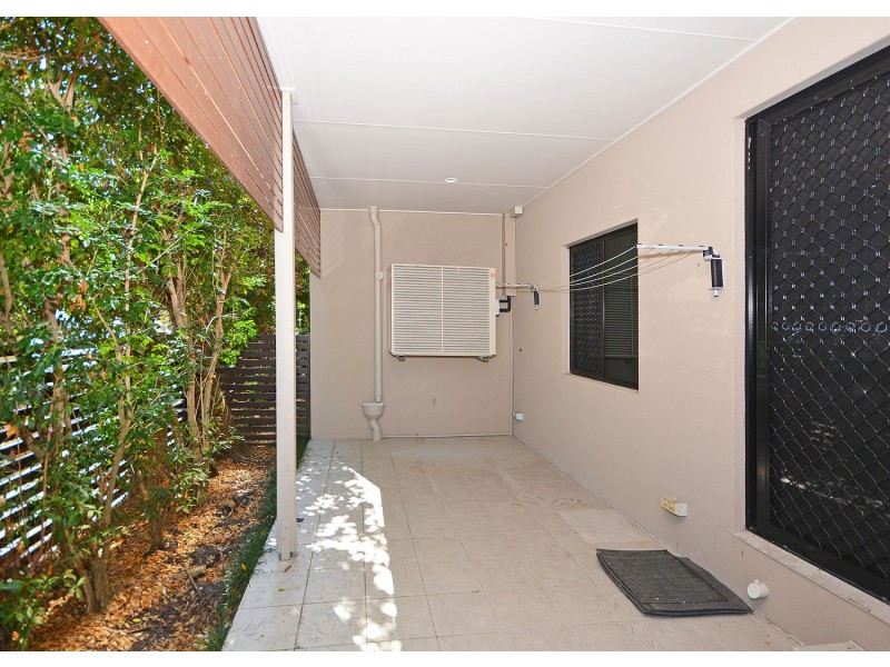 3/580 Esplanade, Urangan QLD 4655