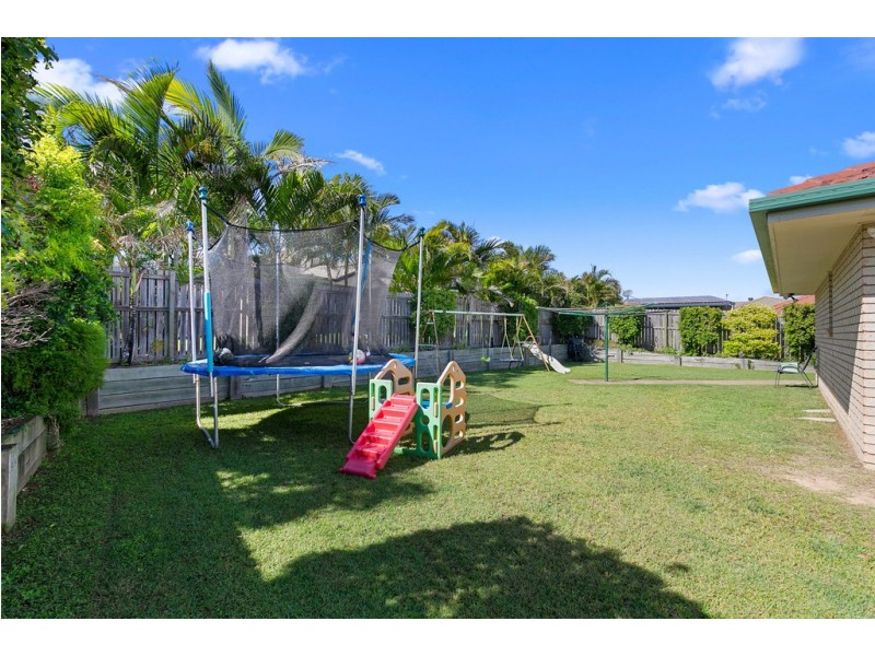 71 St Joseph Drive, Urraween QLD 4655
