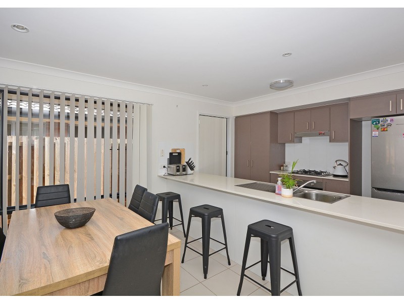 14 Roebuck Street, Urraween QLD 4655