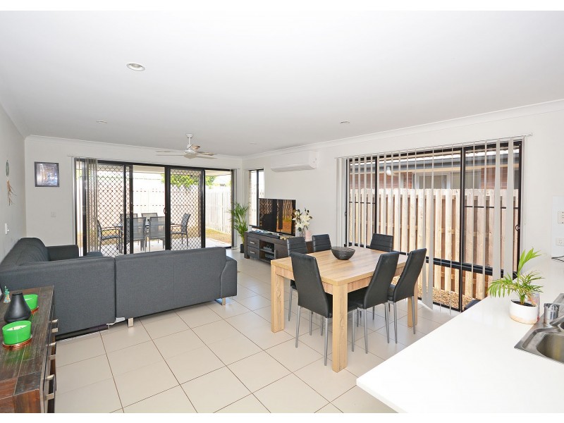 14 Roebuck Street, Urraween QLD 4655