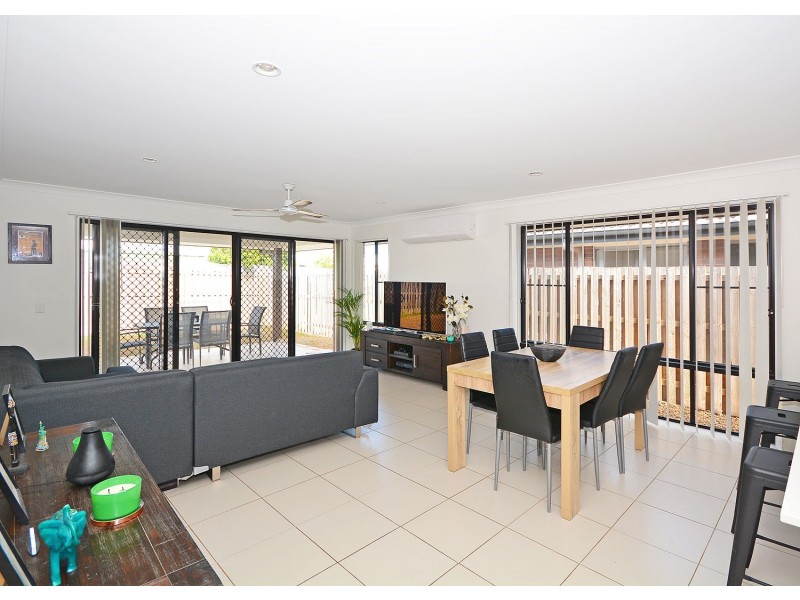 14 Roebuck Street, Urraween QLD 4655