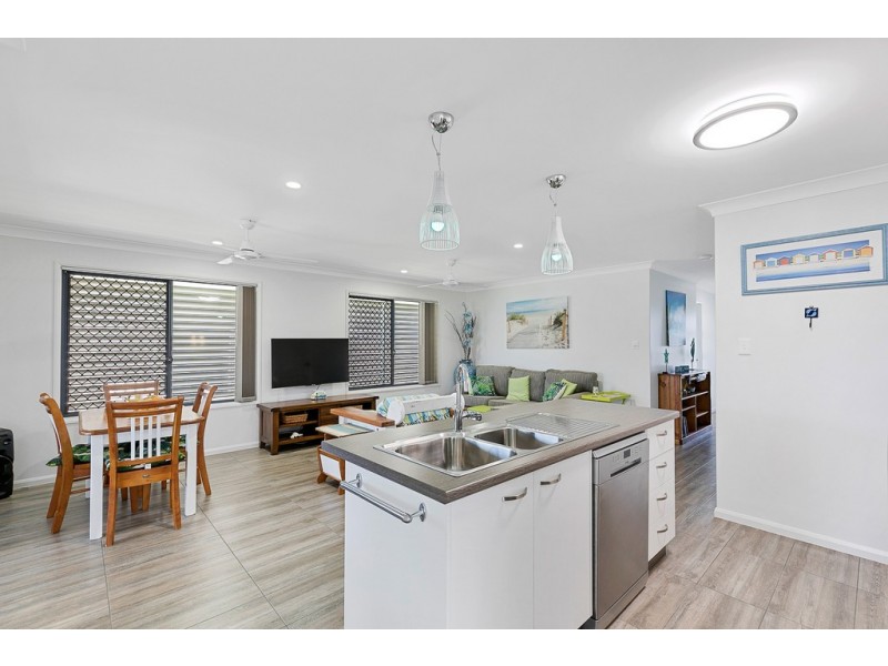 15 Cheellii Court, Burrum Heads QLD 4659