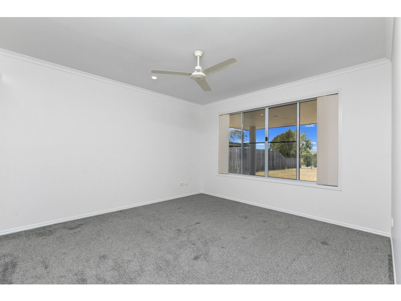 10 Wodalla Mews, Point Vernon QLD 4655