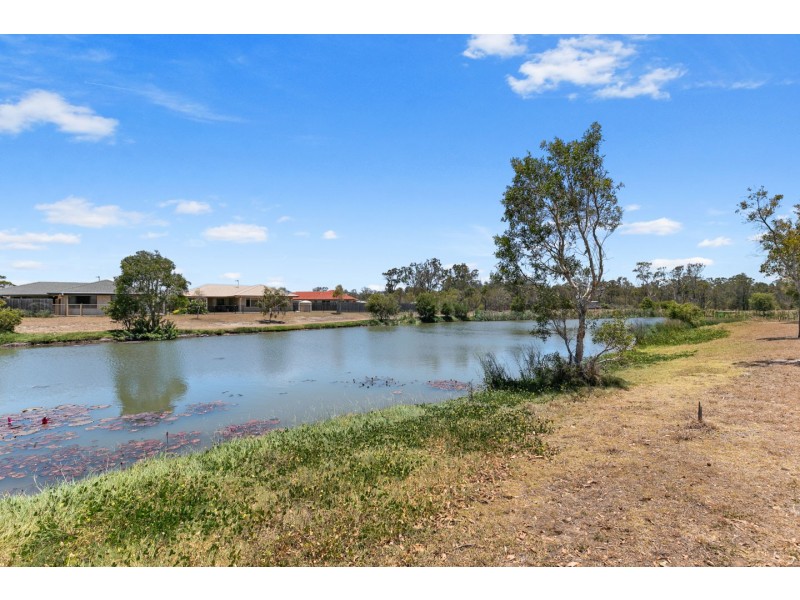 10 Wodalla Mews, Point Vernon QLD 4655