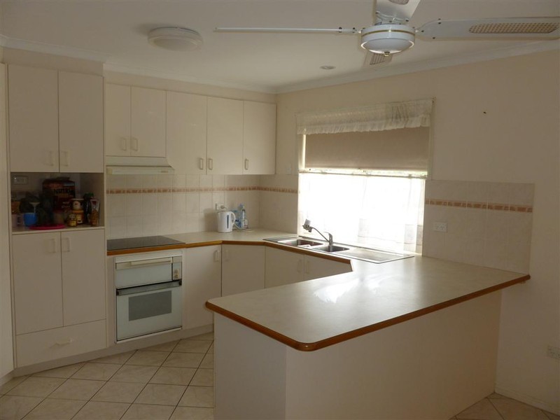 47 HILLCREST, Scarness QLD 4655