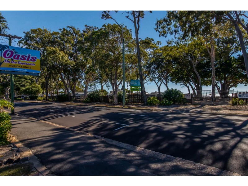 4/443 Esplanade, Torquay QLD 4655
