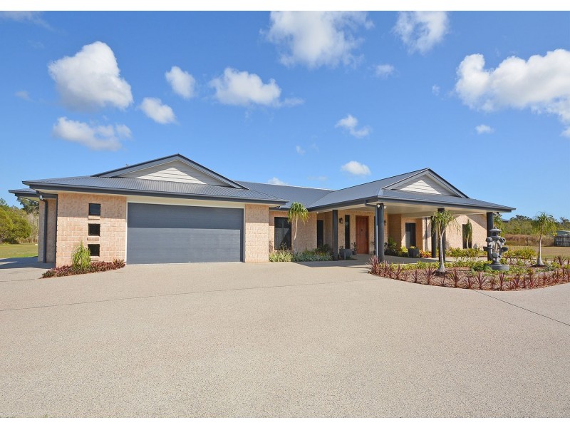 561 Dundowran Road, Dundowran QLD 4655
